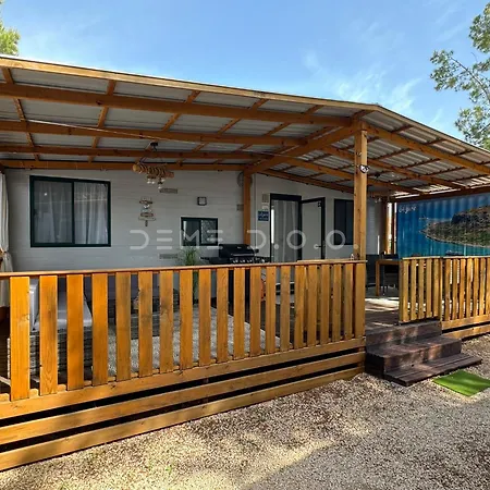 Azure Mobilhaz Camping Privlaka (Zadar)