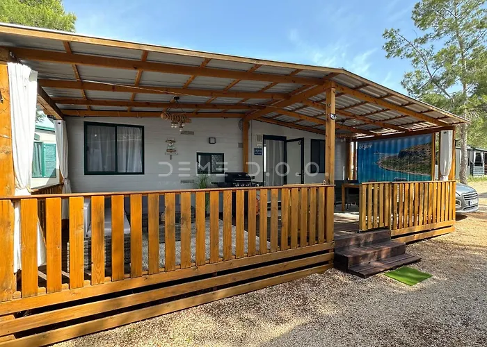Azure Mobilhaz Camping Privlaka (Zadar)