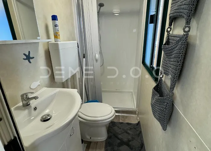 Azure Mobilhaz Camping Privlaka (Zadar)